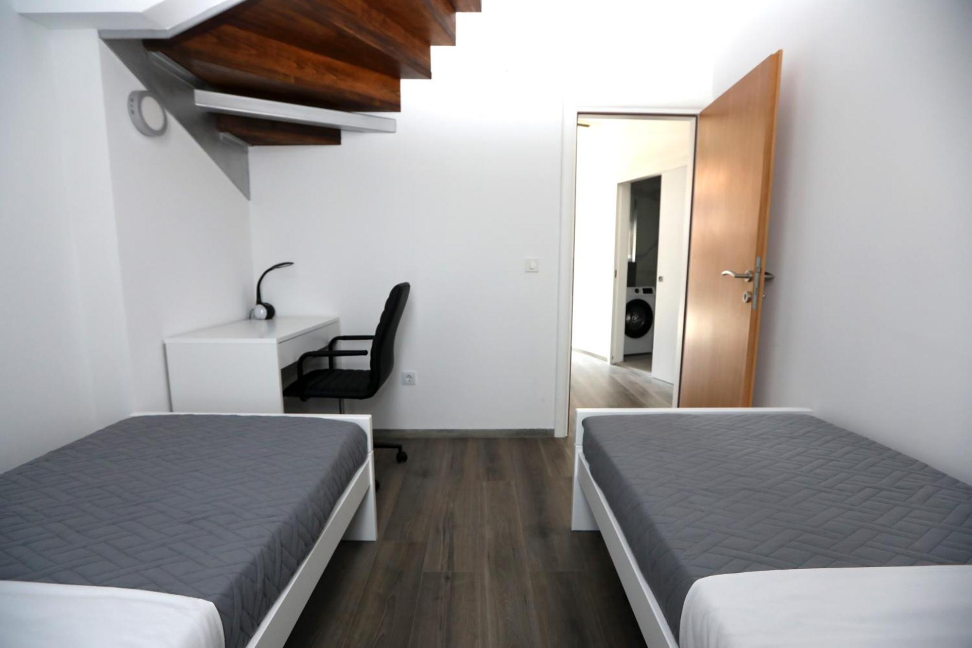 D R Apartments Šibenik Eksteriør bilde