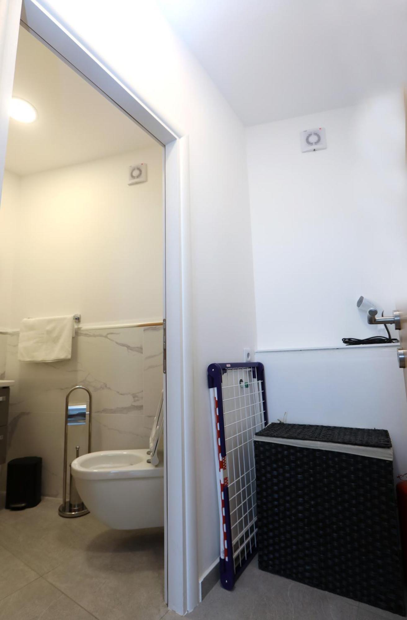D R Apartments Šibenik Eksteriør bilde